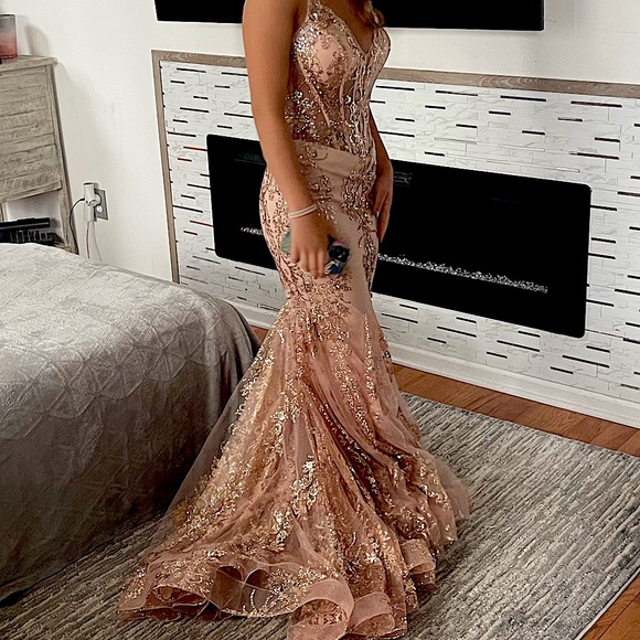 poshmark prom dresses Gold Sherri Hill Prom Dress Style #54912